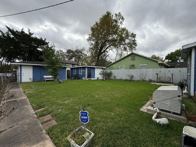 2003 Alta Vista Street, Houston, TX 77023