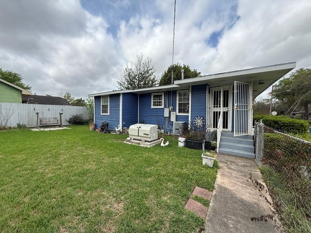 2003 Alta Vista Street, Houston, TX 77023