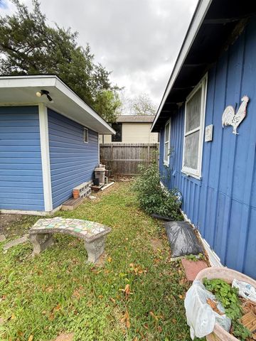 2003 Alta Vista Street, Houston, TX 77023