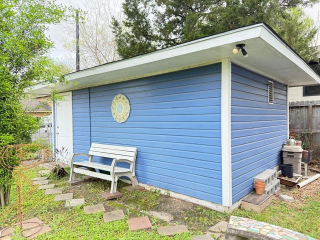 2003 Alta Vista Street, Houston, TX 77023