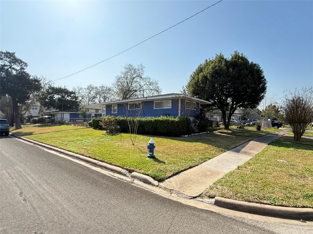 2003 Alta Vista Street, Houston, TX 77023