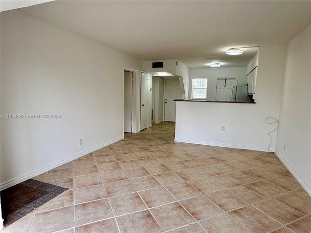 20201 NE 29th Ct D334, Aventura, FL 33180