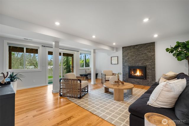 11007 126th Avenue NE, Kirkland, WA 98033