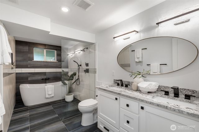 11007 126th Avenue NE, Kirkland, WA 98033