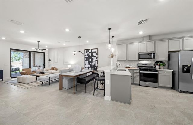 18734 INDIAN ROCK PLACE, Lakewood Ranch, FL 34211