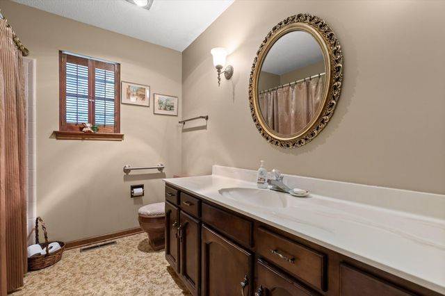 3710 Olmstead Drive, Chattanooga, TN 37412
