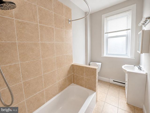 6024 CATHARINE ST, Philadelphia, PA 19143