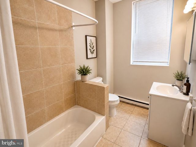 6024 CATHARINE ST, Philadelphia, PA 19143