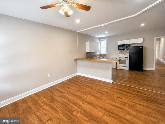 6024 CATHARINE ST, Philadelphia, PA 19143