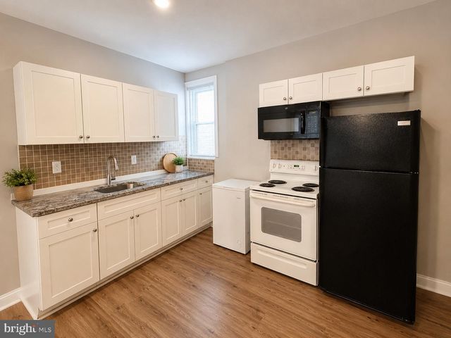 6024 CATHARINE ST, Philadelphia, PA 19143