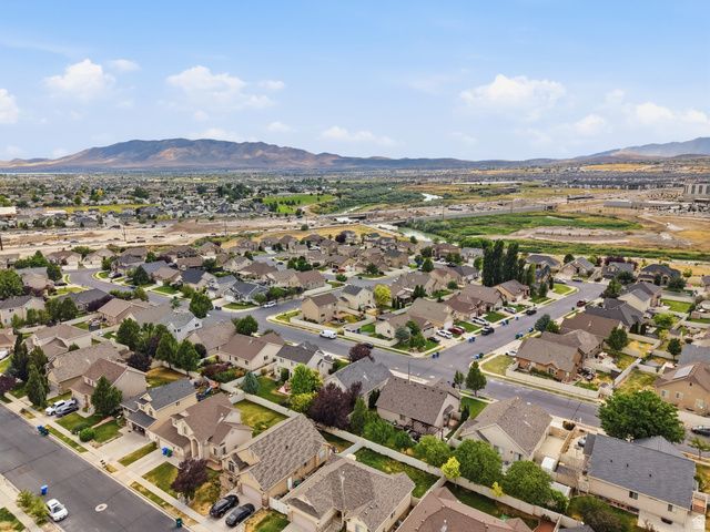 2262 N 2450 W, Lehi, UT 84048