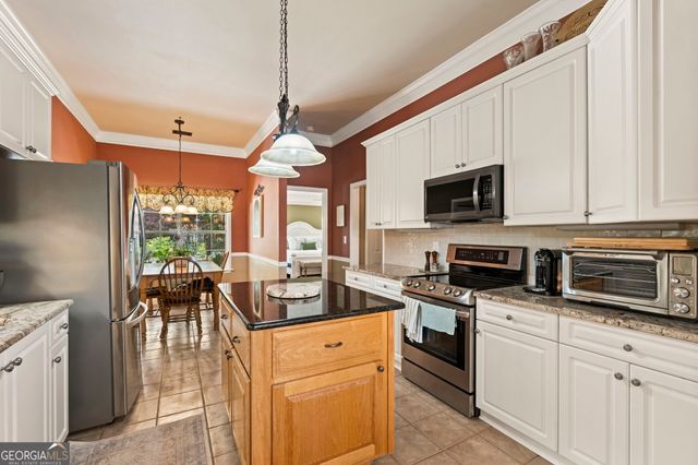 109 Ashley Court, Warner Robins, GA 31088