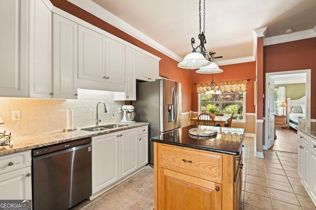 109 Ashley Court, Warner Robins, GA 31088