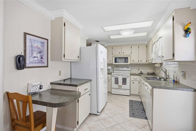 16 S GRANADA PLAZA, Englewood, FL 34223