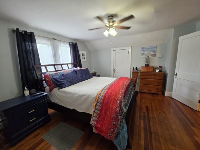35 Water Street, Epping, NH 03042
