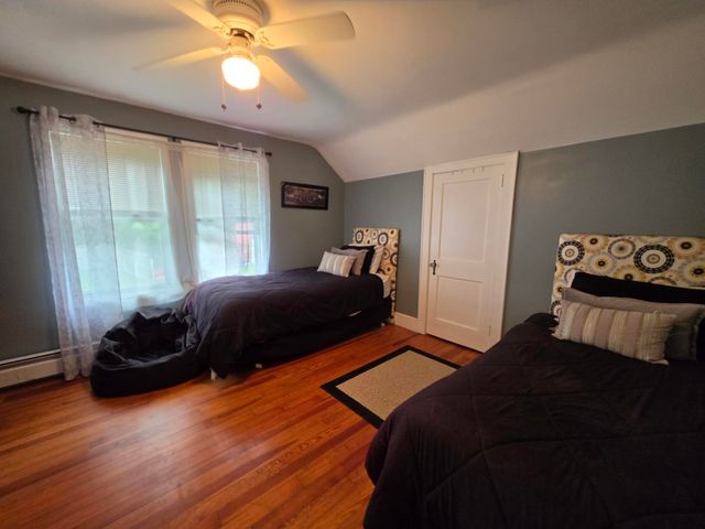 35 Water Street, Epping, NH 03042