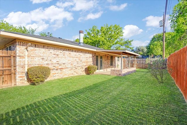 1904 Paula Drive, Denison, TX 75020