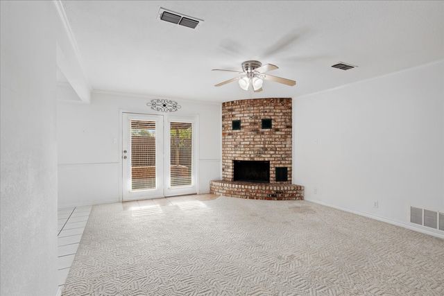 1904 Paula Drive, Denison, TX 75020