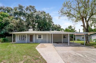 7303 WILLOW PARK DRIVE, Tampa, FL 33637