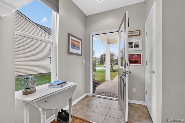 9397 Sand Hill Drive, Grand Blanc, MI 48439