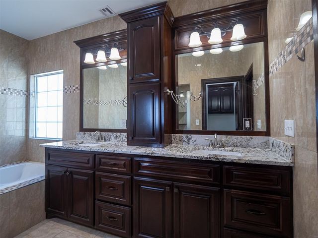 2513 SW 38th Street, Oklahoma City, OK 73119