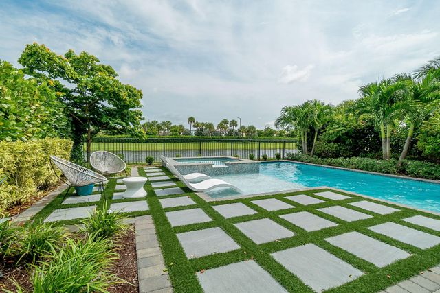 4985 Coquina Place, Westlake, FL 33470