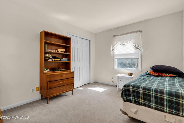 1 Wendy Court, Jackson, NJ 08527