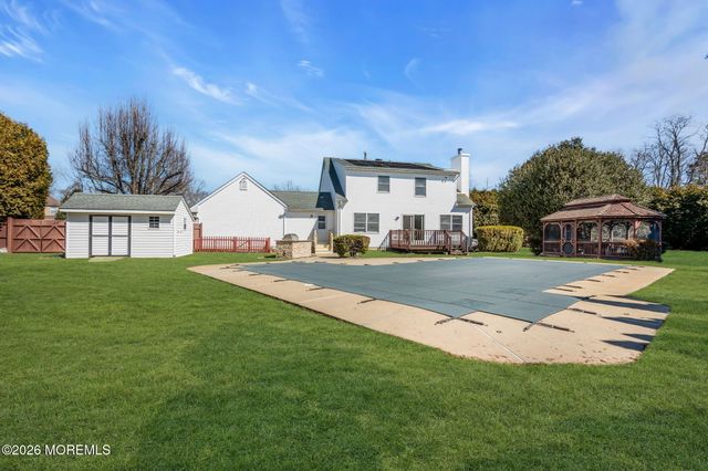 1 Wendy Court, Jackson, NJ 08527