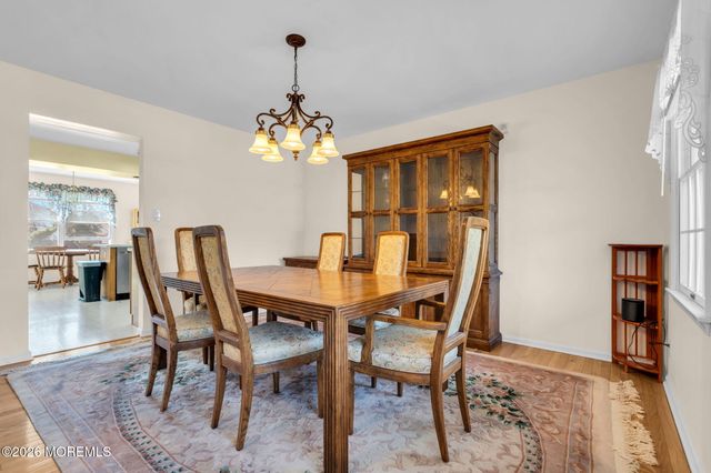 1 Wendy Court, Jackson, NJ 08527