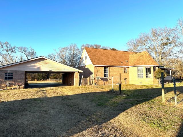 12267 South County Road 49, Slocomb, AL 36375