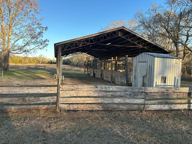 12267 South County Road 49, Slocomb, AL 36375