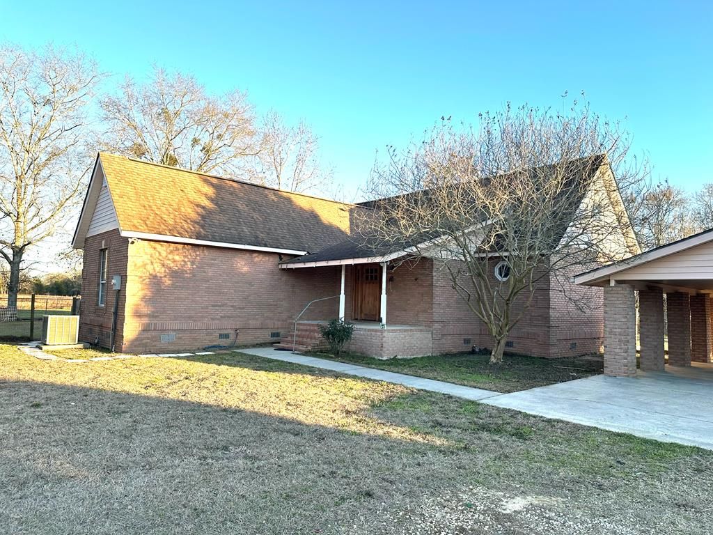 12267 South County Road 49, Slocomb, AL 36375