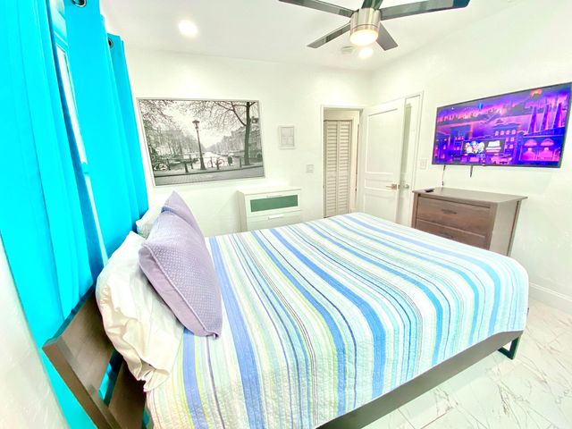 630 NE 17th Way, Fort Lauderdale, FL 33304