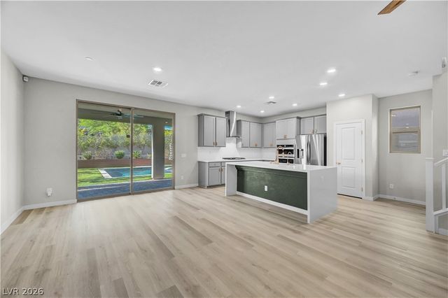 12463 Island Bells Avenue, Las Vegas, NV 89138