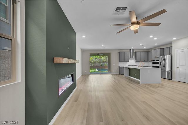 12463 Island Bells Avenue, Las Vegas, NV 89138