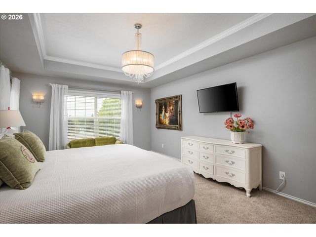 1758 Nw CAITLIN Ter, Portland, OR 97229