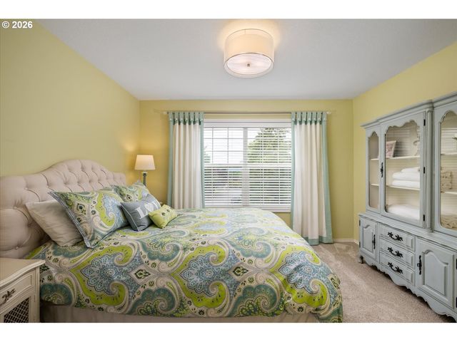 1758 Nw CAITLIN Ter, Portland, OR 97229