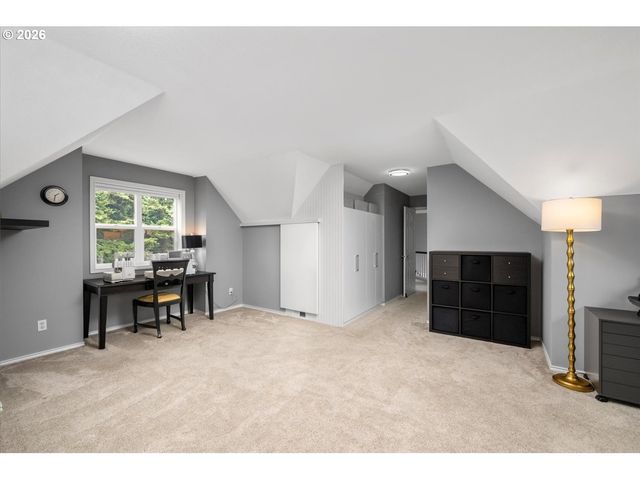 1758 Nw CAITLIN Ter, Portland, OR 97229