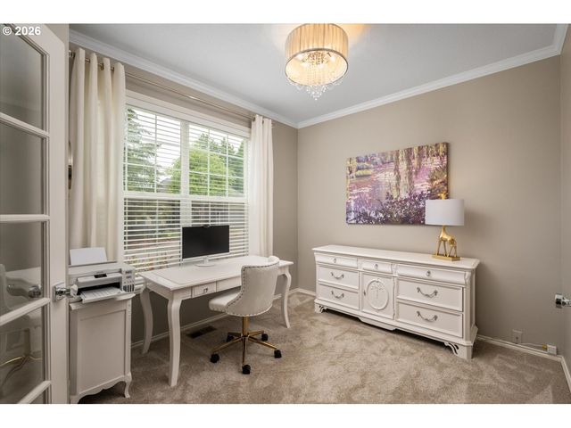 1758 Nw CAITLIN Ter, Portland, OR 97229