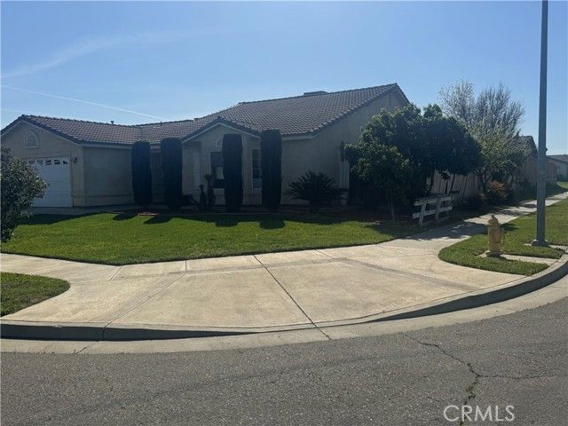 596 St Teresa Court, Merced, CA 95341