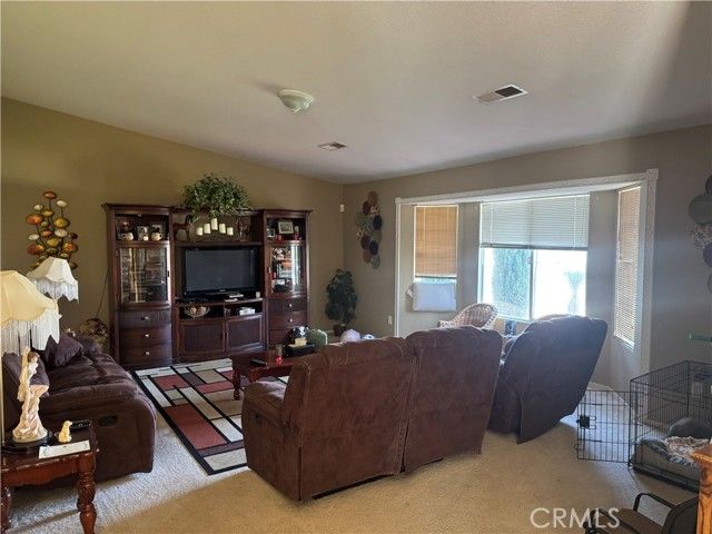 596 St Teresa Court, Merced, CA 95341