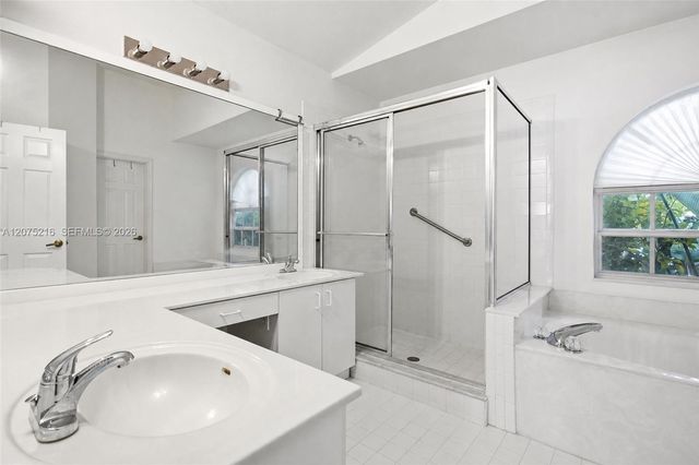 609 Verona Place, Weston, FL 33326