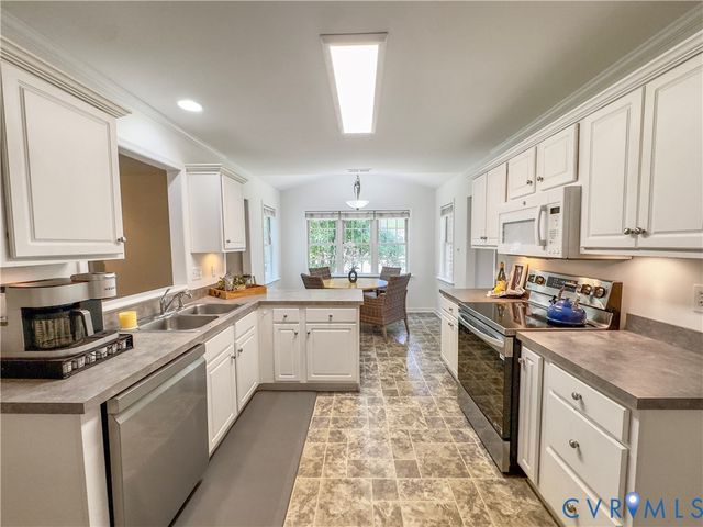 306 Calley St, Ashland, VA 23005