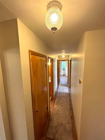 1385 Brandywine Road, Crown Point, IN 46307