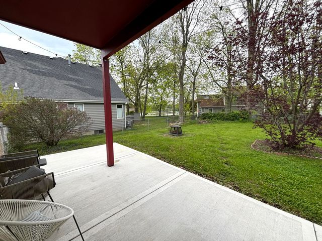 1385 Brandywine Road, Crown Point, IN 46307