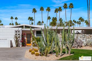 280 E Avenida Granada, Palm Springs, CA 92264