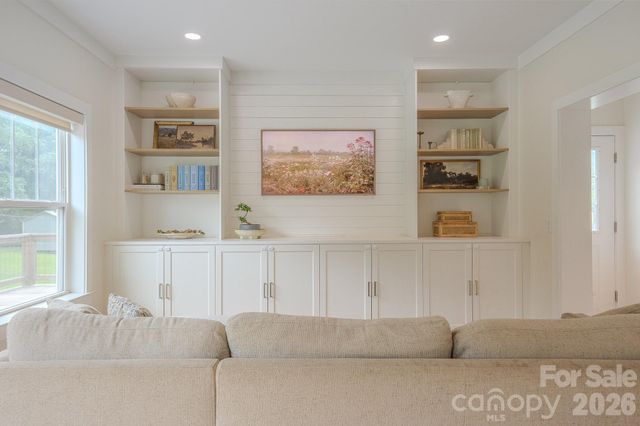 160 Ridge View Drive, Clyde, NC 28721