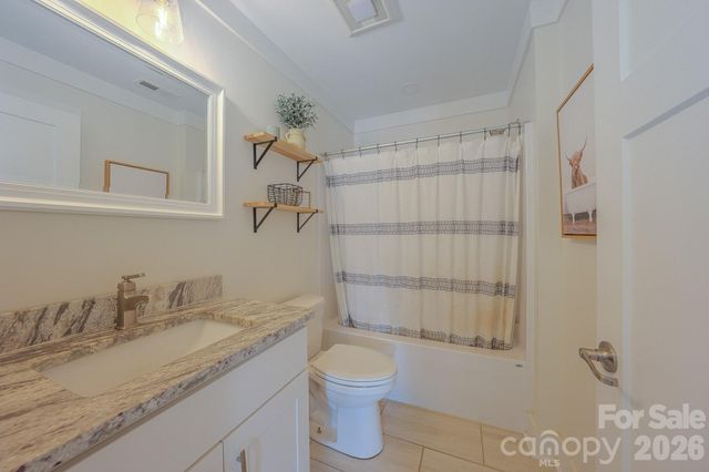 160 Ridge View Drive, Clyde, NC 28721
