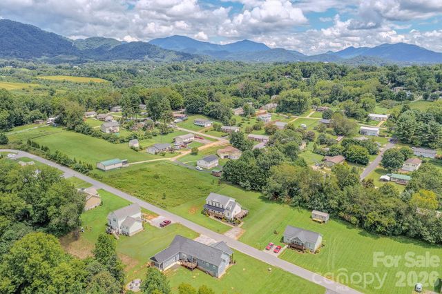 160 Ridge View Drive, Clyde, NC 28721