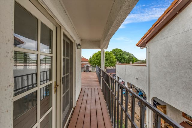3109 Lakeside Drive, Rockwall, TX 75087